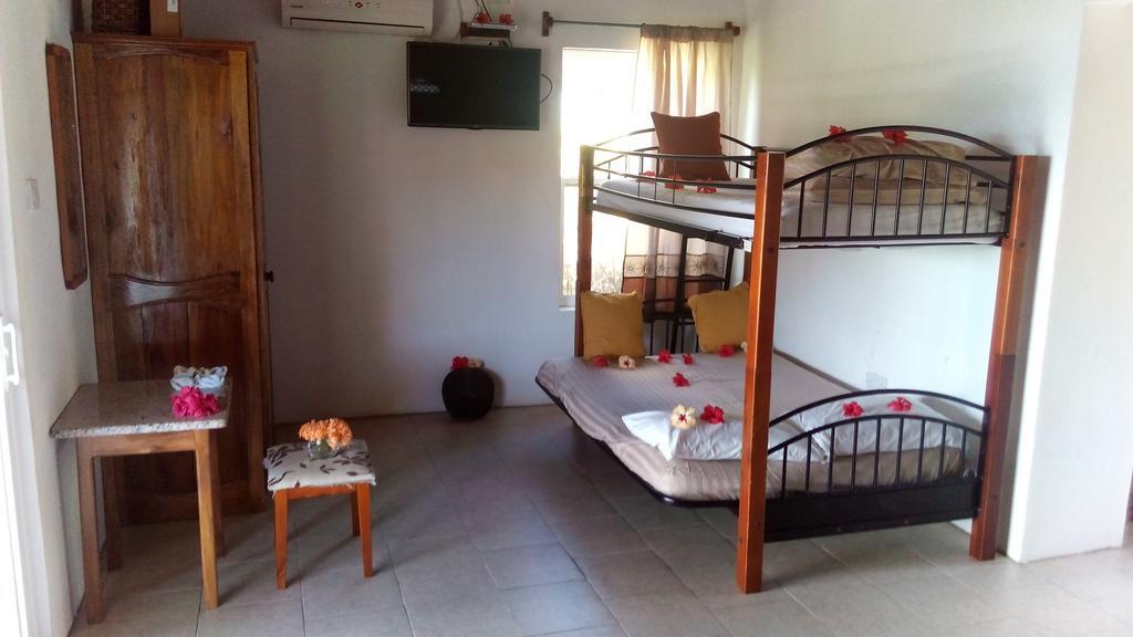 Mirella Villa อังส์ วอลแบร์ วิลเลจ ภายนอก รูปภาพ